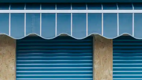 A blue awning.
