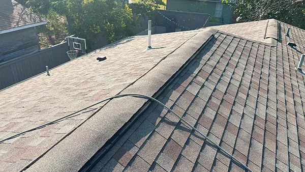A clean shingle roof.